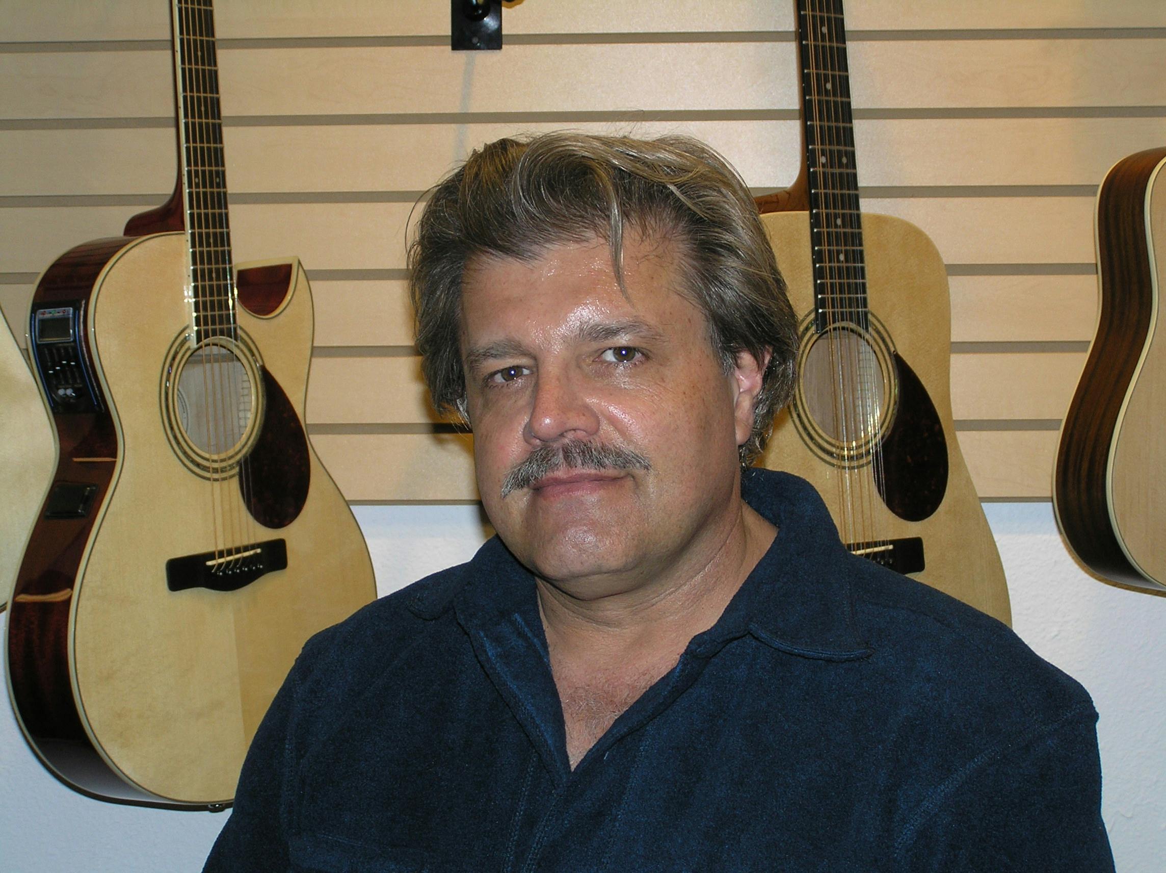Castle Rock Music: Instructor photo of Bill Fatur